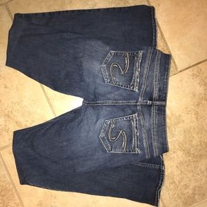 Ladies silver jeans!